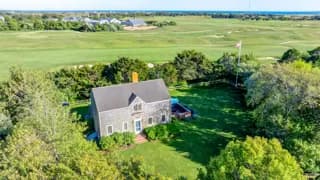 rental property in 10 Farmview Drive