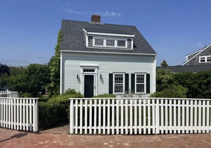 rental property in 23 Kittiwake Lane