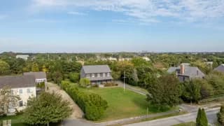 rental property in 23A Daffodil Lane