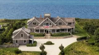 rental property in 119 Eel Point Road
