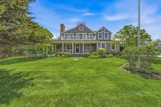 rental property in 6 Sandwich Road