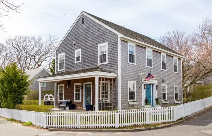 rental property in 49 Pine Street
