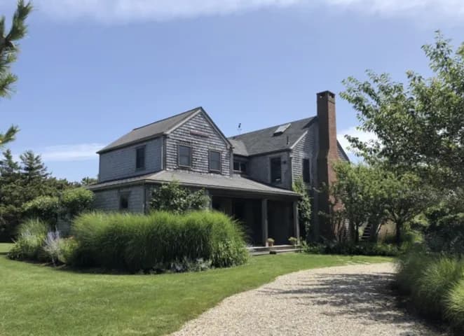 rental property in 2 Monohansett Road