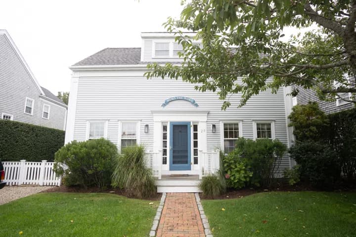 rental property in 20 Killdeer Lane
