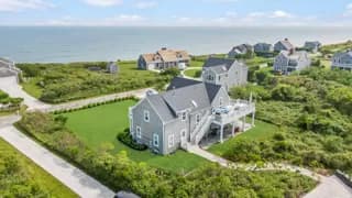 rental property in 30 Wanoma Way
