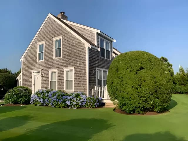 rental property in 72 Lovers Lane