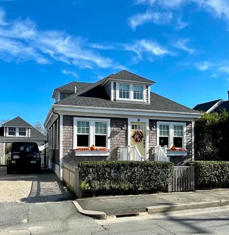 rental property in 22 Atlantic Ave