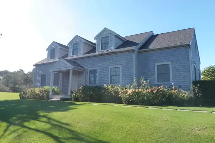 rental property in 16 Primrose Lane