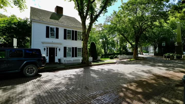 rental property in 102 Main Street