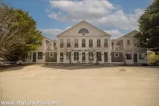 rental property in 15 Amelia Drive