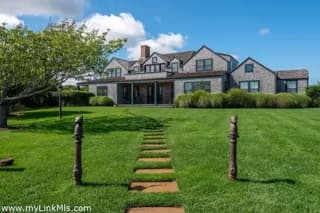 rental property in 105 Low Beach Road