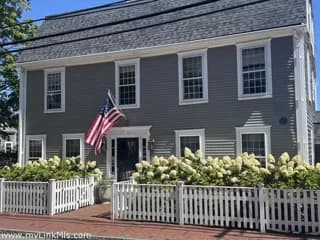 rental property in 32 Union Street