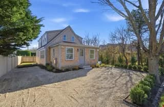 rental property in 38 Hooper Farm Road