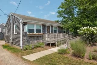 rental property in 1 Hooper Farm Road