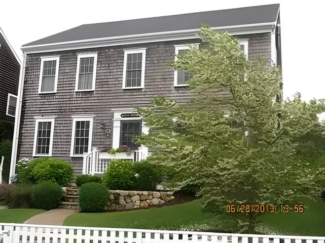 rental property in 90 Goldfinch Drive