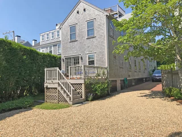 rental property in 16 Union Street