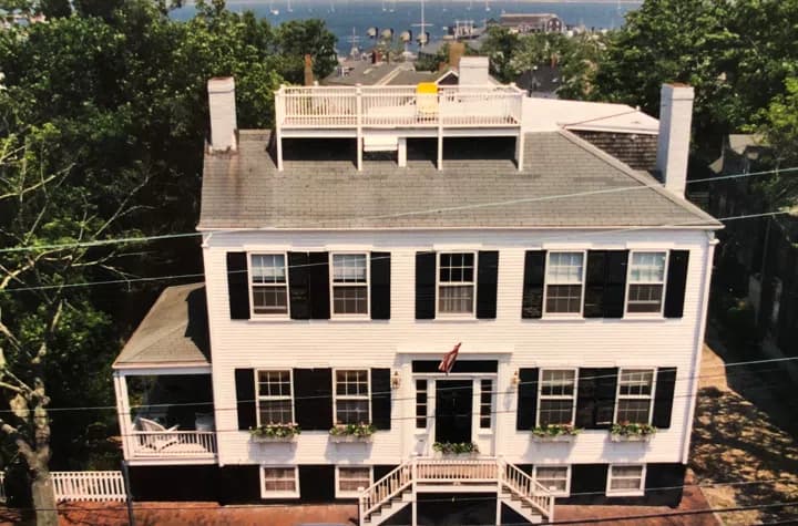 rental property in 45 Centre Street