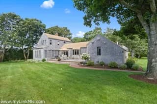rental property in 7 Oak Hollow Lane