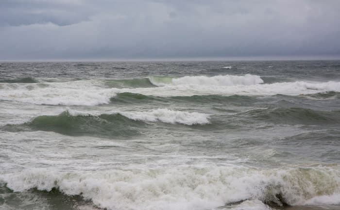 Nantucket Surf General Overview