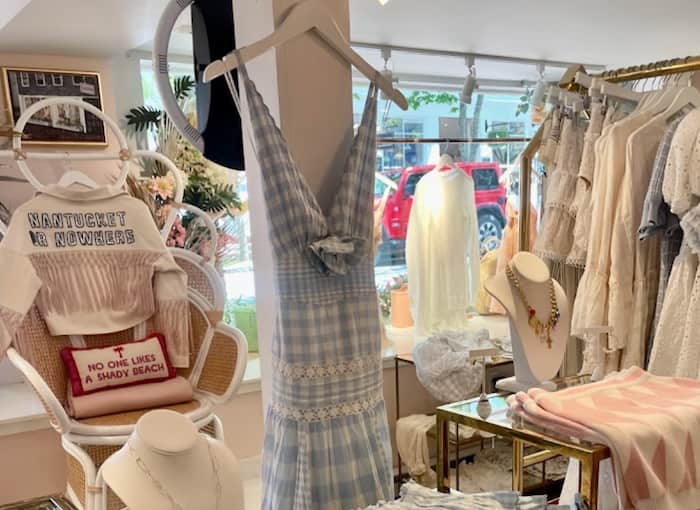 Cattivo, Nantucket: Trendy Women’s and Teens Clothing